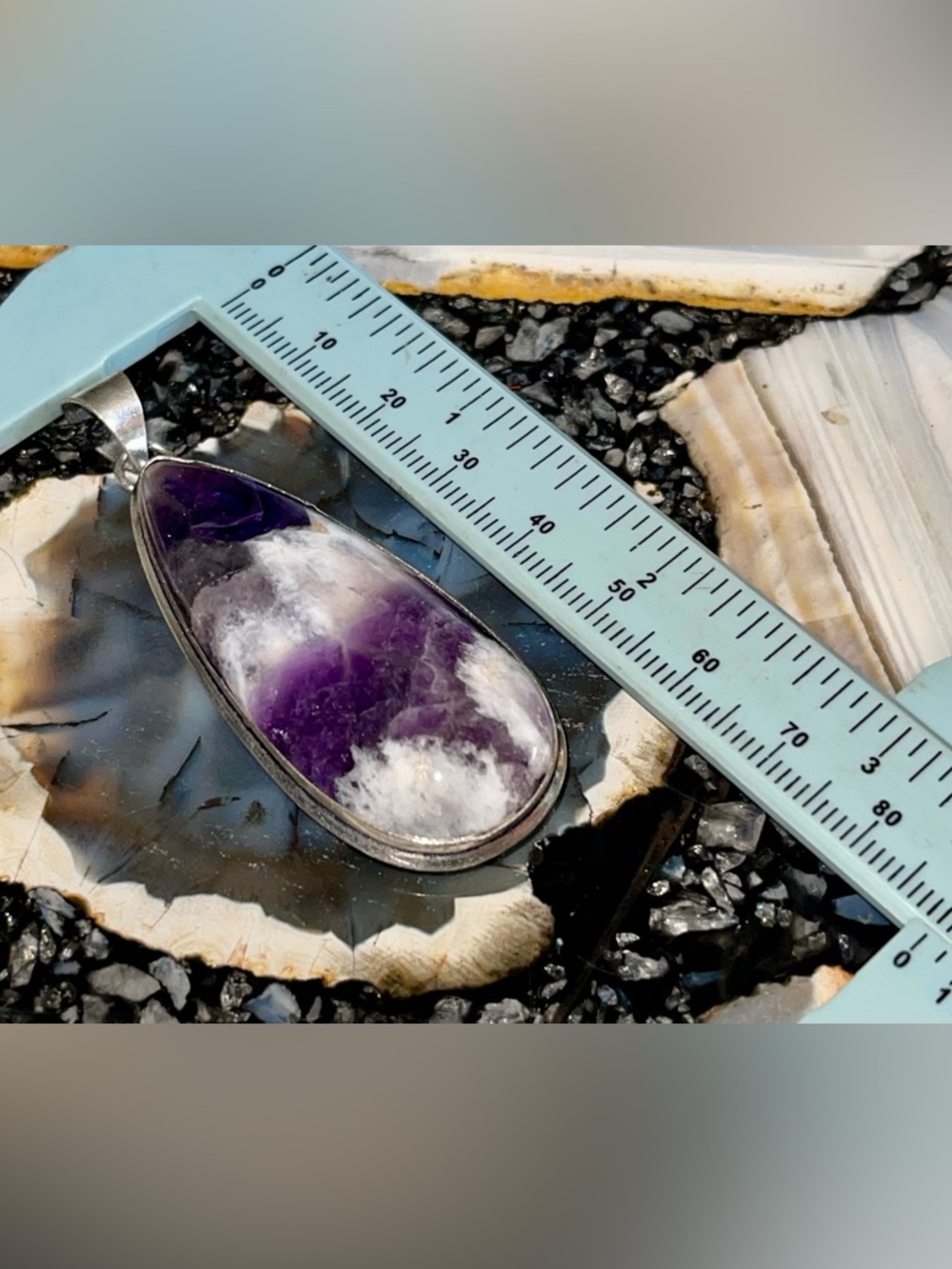 Chevron Amethyst Pendant 2 1/2” - Picture 16 of 17